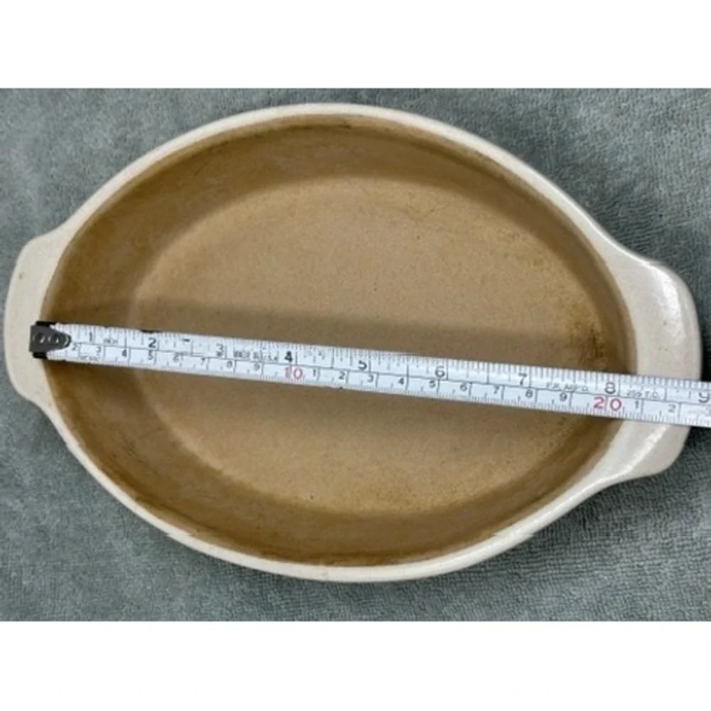 Pampered Chef Vanilla Oval Baker Stoneware 030104 Family Heritage Collection USA